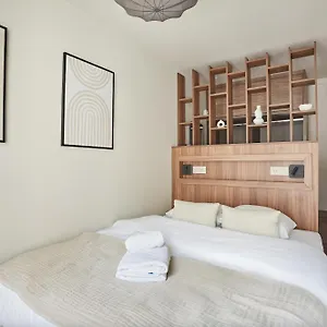  Apartment Centre De By Prestige France